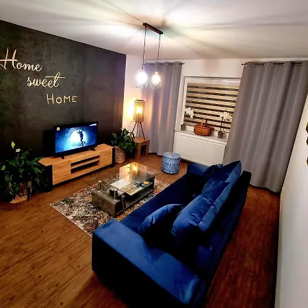 Apartament 'U Podnoza Gromadzynia' Ustrzyki Dolne Exterior photo
